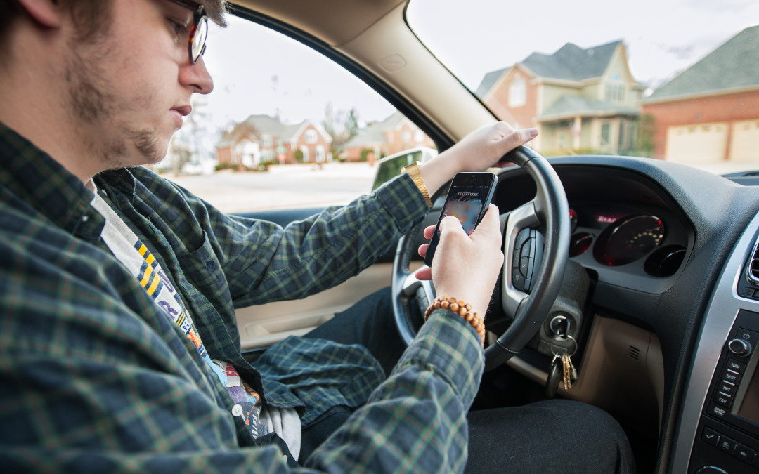 Arizona Texting and Driving Laws